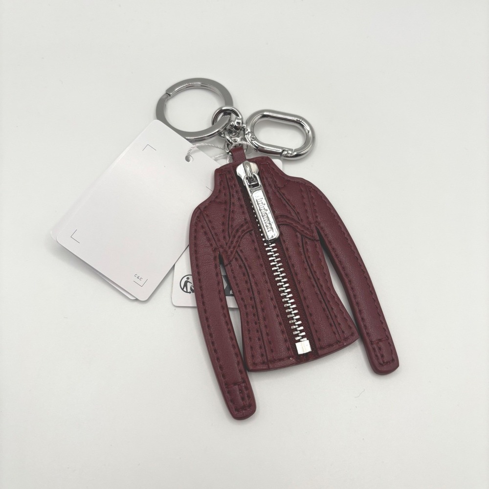 Lululemon Define Jacket Keychain Womens Cassis Silver NWT